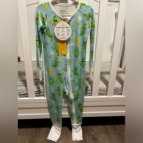 Little Sleepies pickle power zippy NWT 18-24 months - Picture 1 of 3
